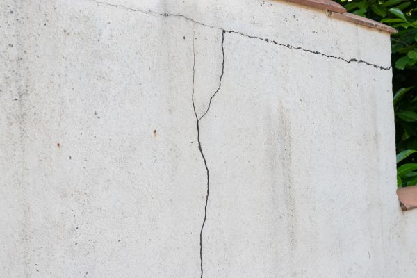 Foundation Crack Patching in New Braunfels