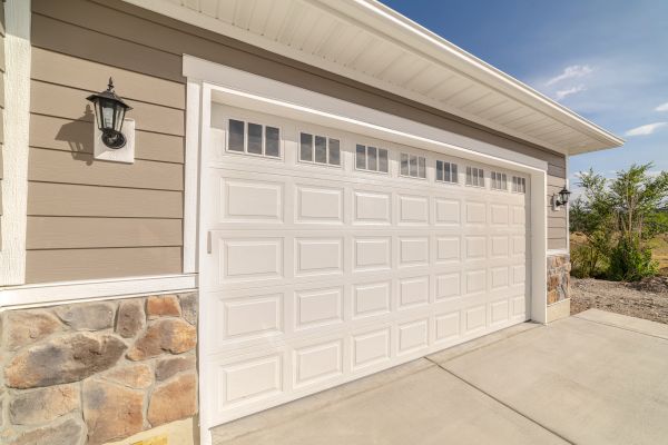 Cost of Garage Lifting in New Braunfels